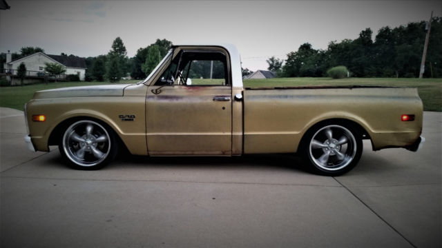 1970 Gold Chevrolet C-10 Standard Cab Pickup