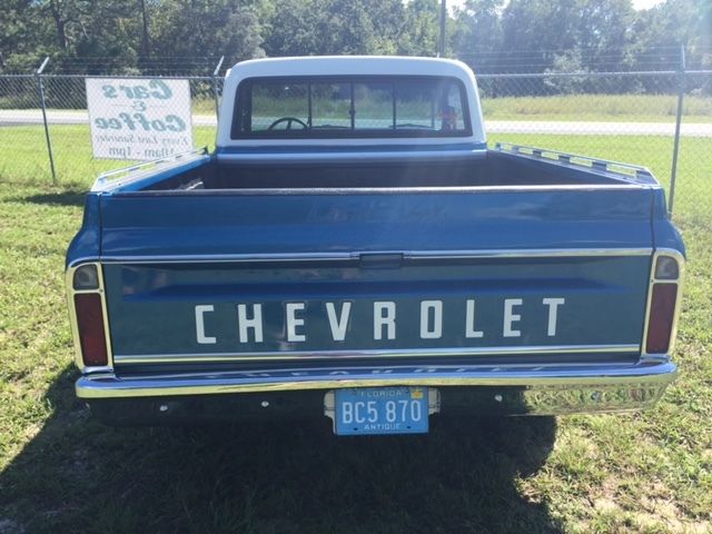 1970 Blue/white Chevrolet C-10 U/K