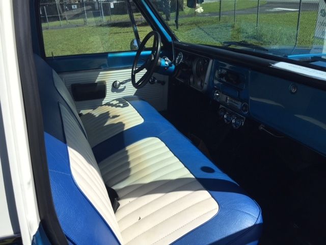 1970 Blue/white Chevrolet C-10 U/K
