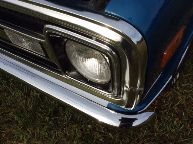 1970 Blue/white Chevrolet C-10 U/K