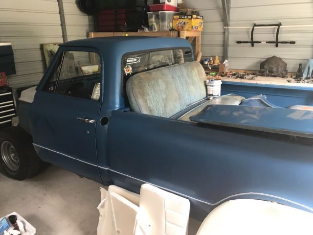 1970 Blue Chevrolet C-10 Standard Cab Pickup