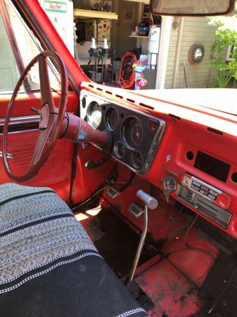 1970 Orange Chevrolet C-10 Standard Cab Pickup