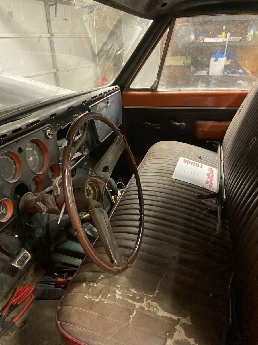 1970 Grey Chevrolet C10/K10