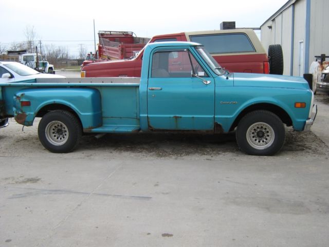 1970 Blue Chevrolet C-10