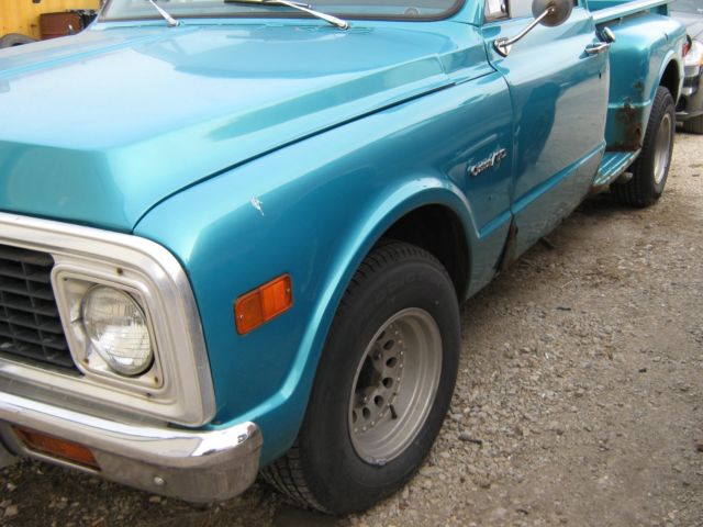1970 Blue Chevrolet C-10