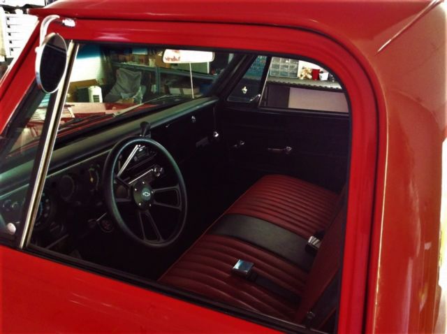 1970 Red Chevrolet C-10 SHORT WIDE BED