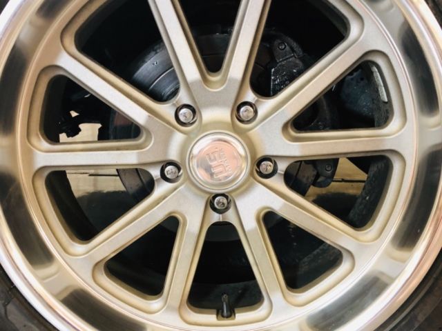 1970 White Chevrolet C-10 Pick Up