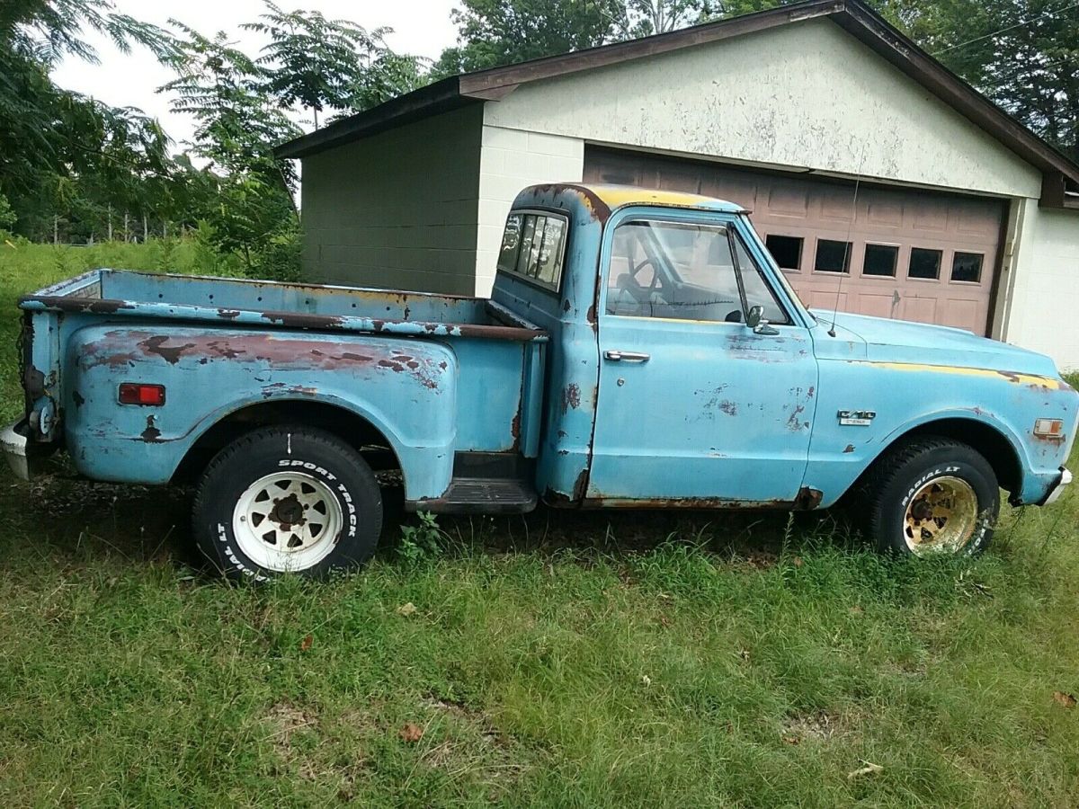 1970 Blue Chevrolet C10/K10 Pickup
