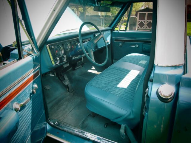 1970 Blue Chevrolet C/K Pickup 2500 Standard Cab Pickup