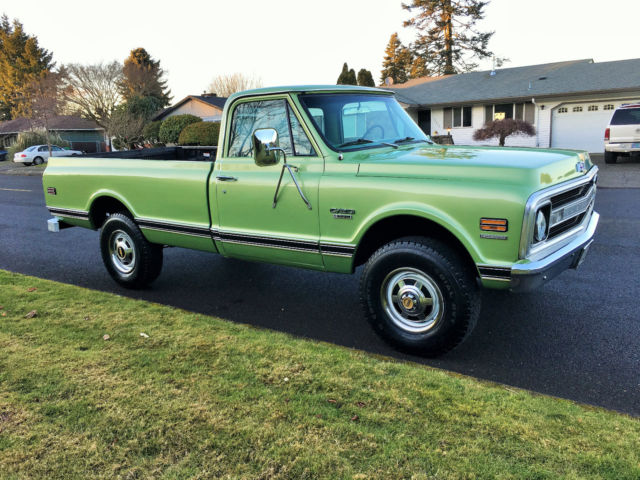 1970 Green Chevrolet C/K Pickup 2500 Standard Cab Pickup