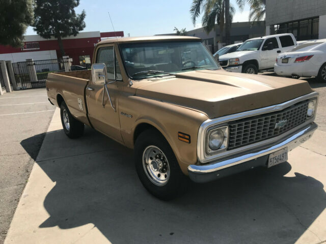 1970 Gold Chevrolet C/K Pickup 2500 Pickup
