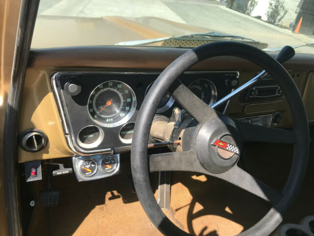 1970 Gold Chevrolet C/K Pickup 2500 Pickup