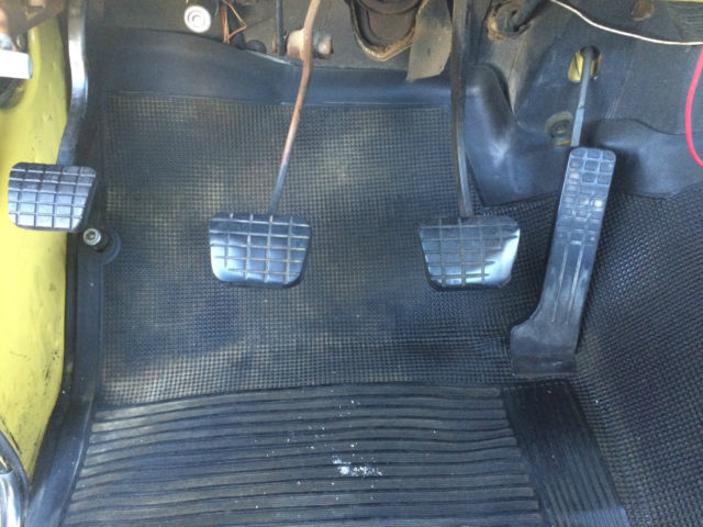 1970 Yellow Chevrolet C-10 Standard Cab Pickup