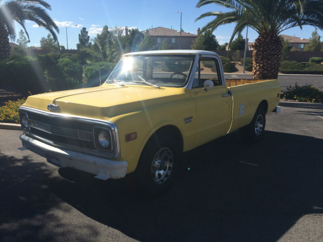 1970 Yellow Chevrolet C-10 Standard Cab Pickup