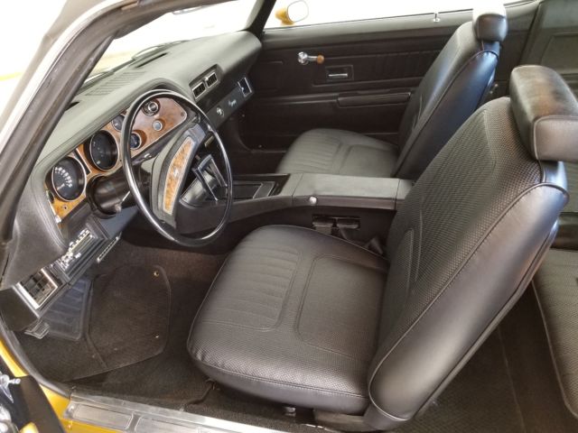 1970 Gold Chevrolet Camaro Coupe