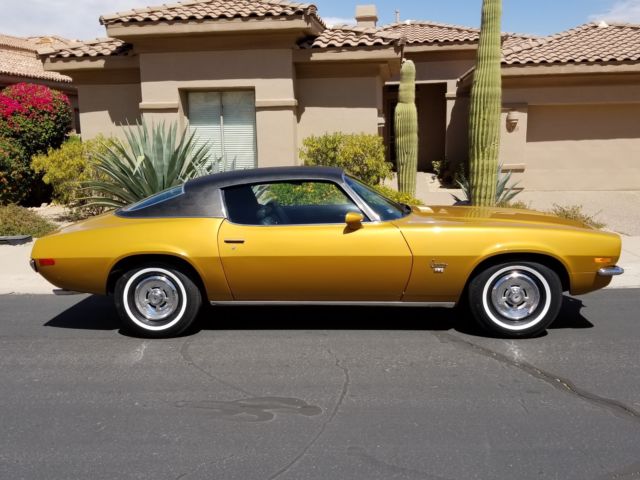 1970 Gold Chevrolet Camaro Coupe