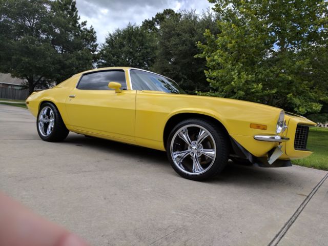 1970 Daytona Yellow Chevrolet Camaro Coupe