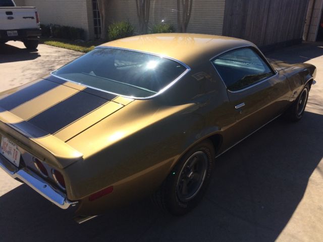 1970 Gold Chevrolet Camaro Coupe