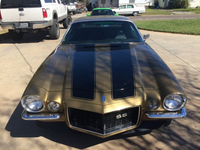 1970 Gold Chevrolet Camaro Coupe