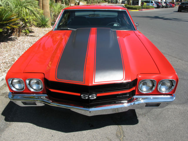 1970 Red Chevrolet Chevelle Coupe