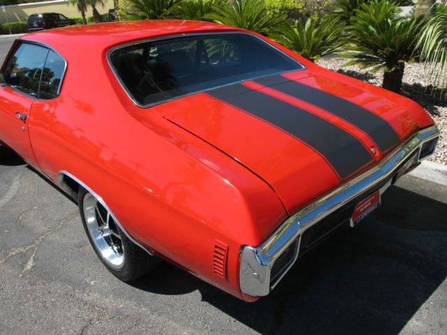 1970 Red Chevrolet Chevelle Coupe