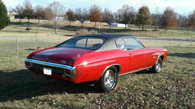 1970 Red Chevrolet Chevelle Coupe