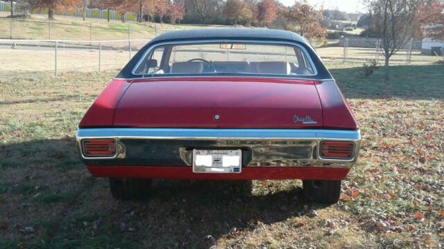 1970 Red Chevrolet Chevelle Coupe