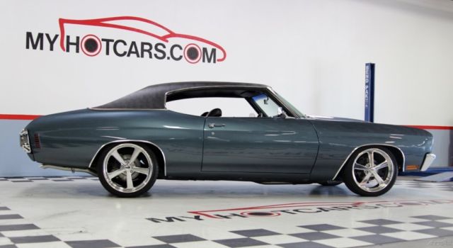 1970 Blue Chevrolet Chevelle Coupe