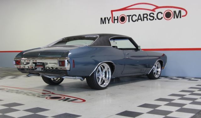 1970 Blue Chevrolet Chevelle Coupe