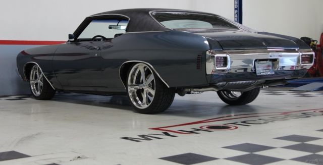 1970 Blue Chevrolet Chevelle Coupe