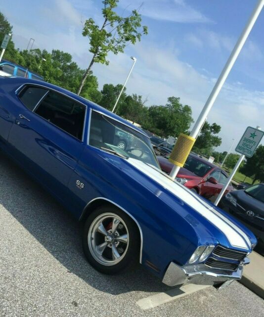 1970 Blue Chevrolet Chevelle Coupe