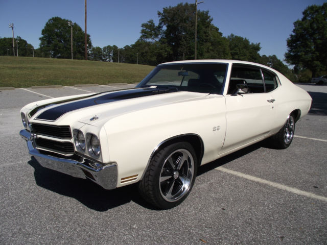 1970 WHITE Chevrolet Chevelle Coupe
