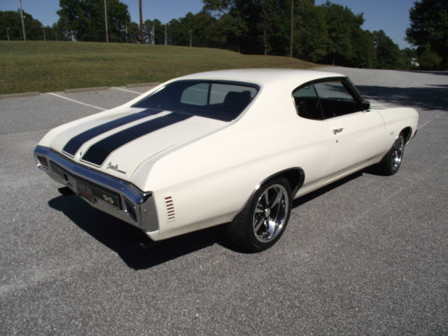 1970 WHITE Chevrolet Chevelle Coupe