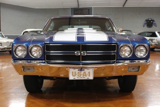 1970 Blue Chevrolet Chevelle --