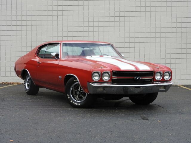 1970 Red Chevrolet Chevelle Coupe