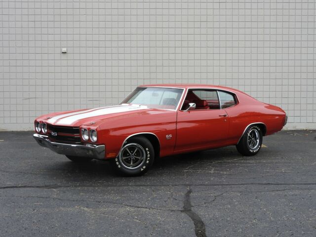 1970 Red Chevrolet Chevelle Coupe