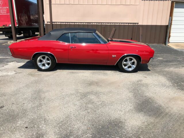 1970 Red Chevrolet Chevelle Convertible