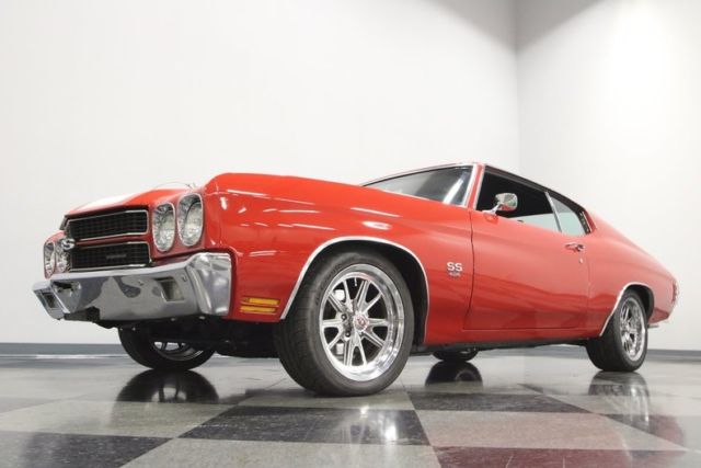 1970 Red Chevrolet Chevelle Coupe
