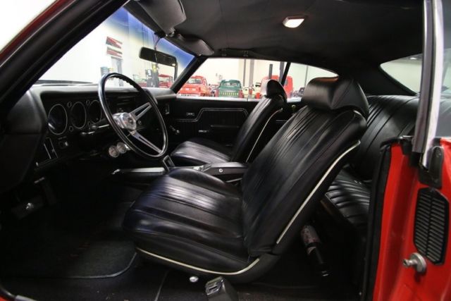 1970 Red Chevrolet Chevelle Coupe