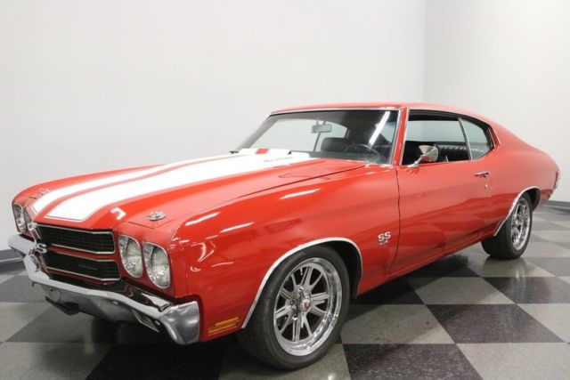 1970 Red Chevrolet Chevelle Coupe