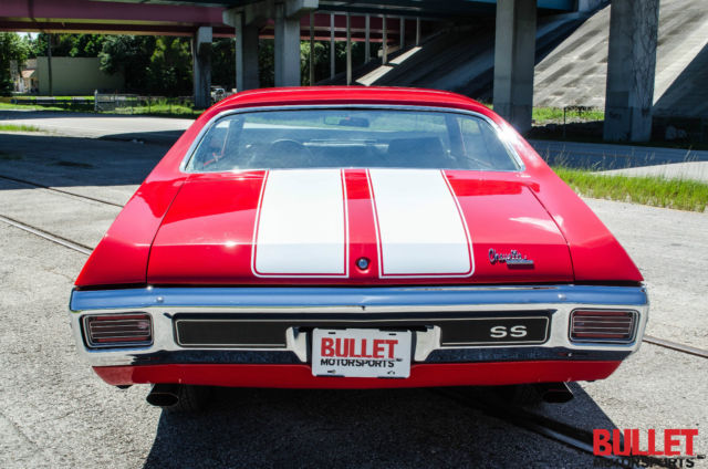 1970 Red Chevrolet Chevelle Coupe