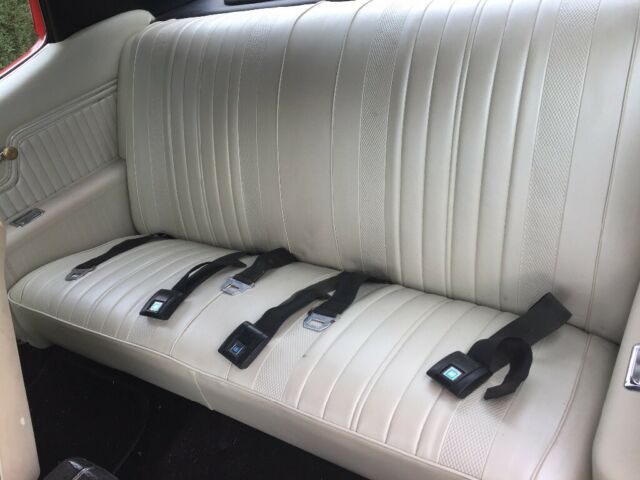 1970 Red Chevrolet Chevelle Coupe