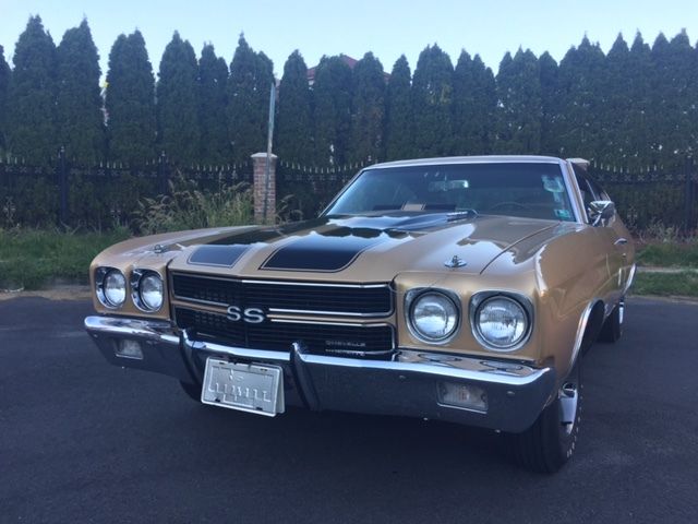 1970 Gray Chevrolet Chevelle Coupe