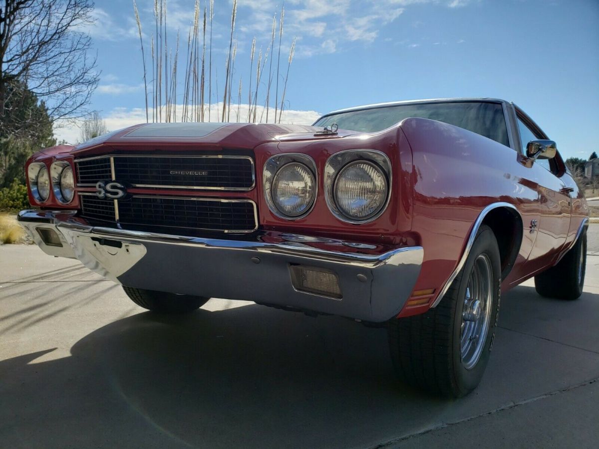 1970 Red Chevrolet Chevelle Coupe