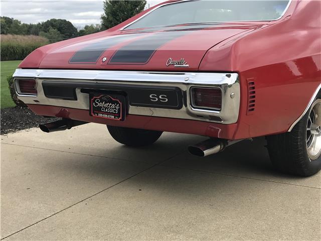 1970 Red Chevrolet Chevelle 2 door