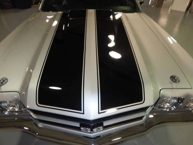 1970 Silver Chevrolet Chevelle Coupe