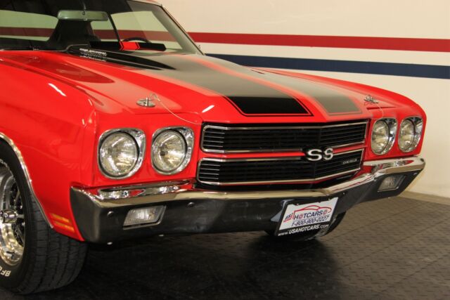 1970 Red Chevrolet Chevelle Coupe