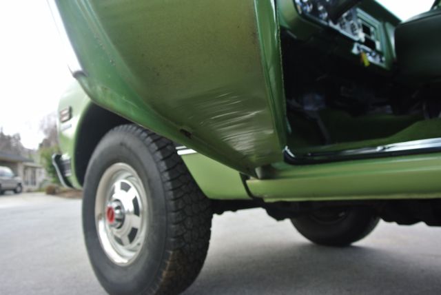 1970 Green Chevrolet C/K Pickup 2500 Standard Cab Pickup