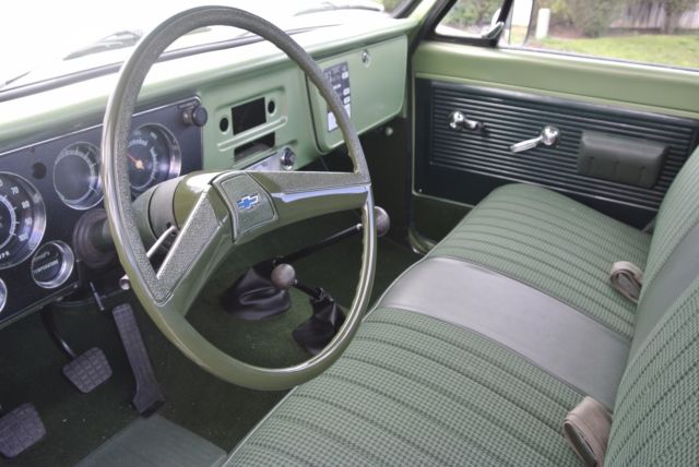 1970 Green Chevrolet C/K Pickup 2500 Standard Cab Pickup