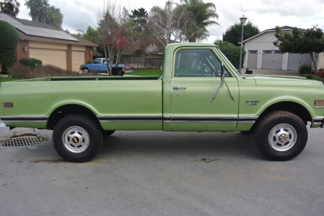1970 Green Chevrolet C/K Pickup 2500 Standard Cab Pickup